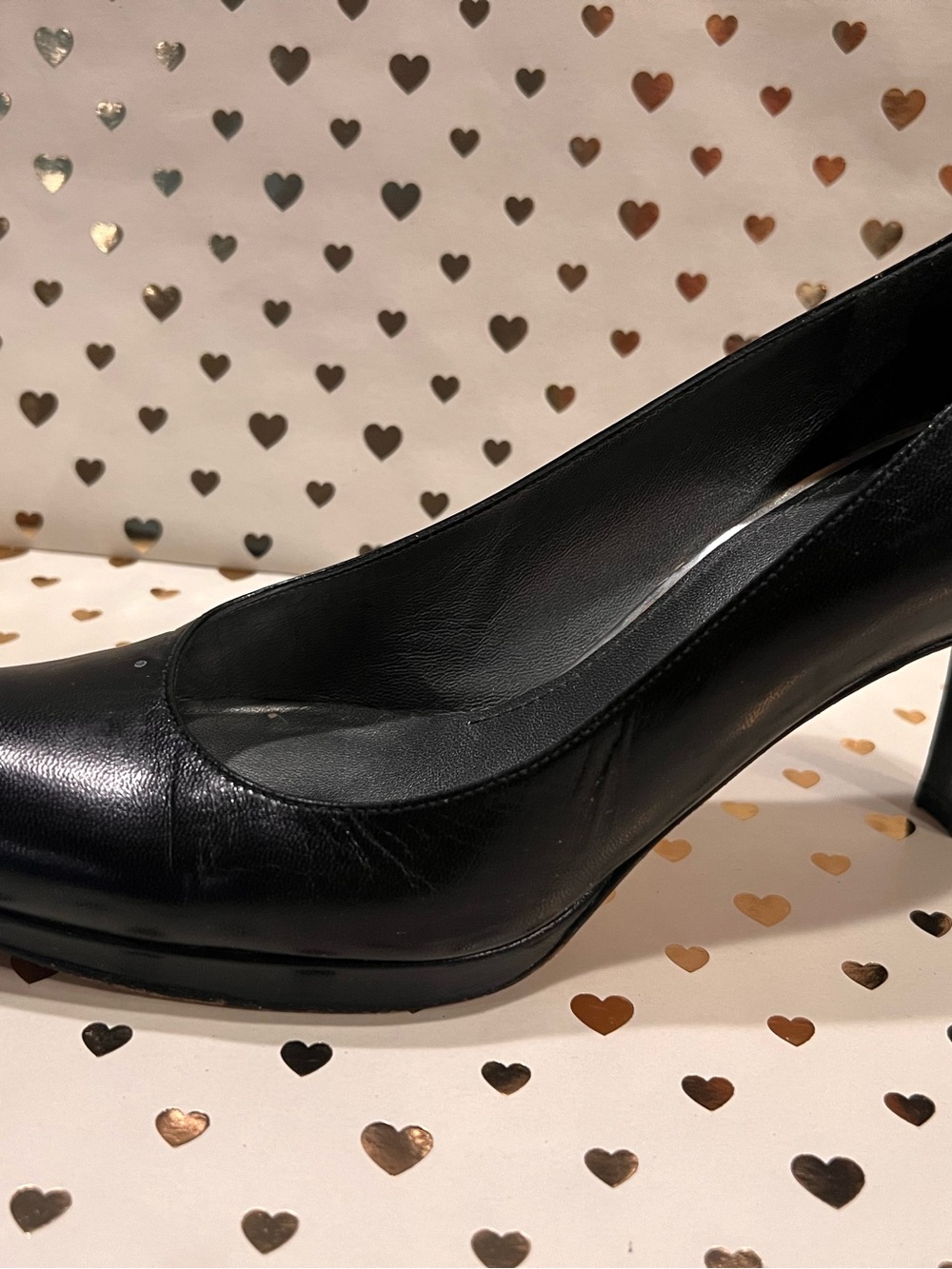 Stuart Weitzman Vintage Black Leather Round-Toe Pumps